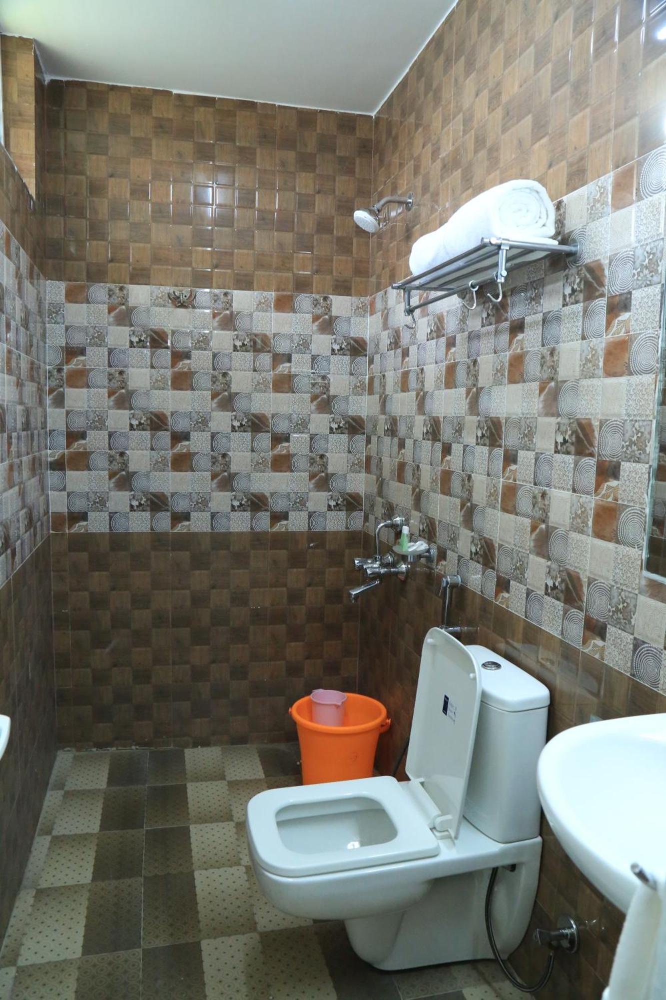 Christian Guest House Веллуру Екстер'єр фото