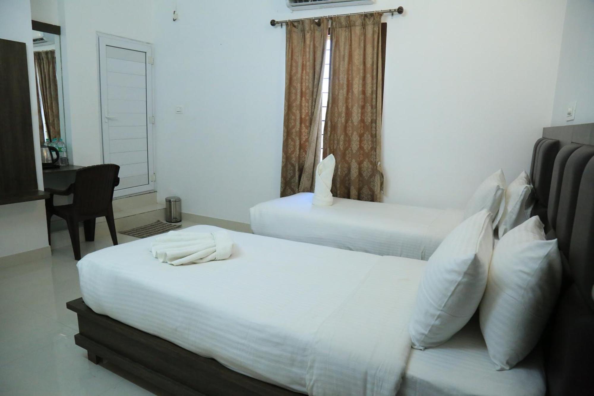 Christian Guest House Веллуру Екстер'єр фото